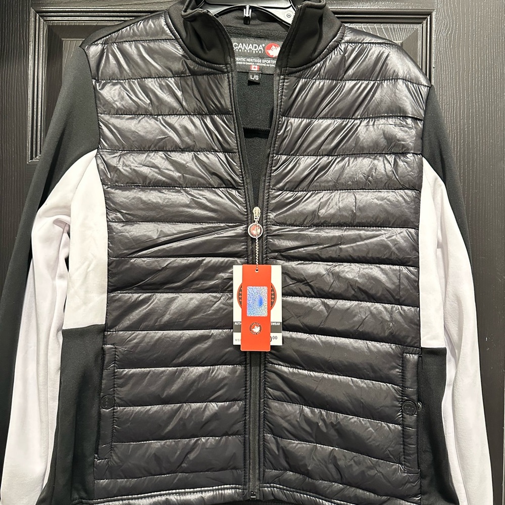 Canada Weather Gear Women’s Black and White Puffer Jacket